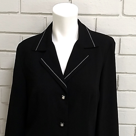 Requirements Black Button Down Business Jacket. Size Small - Picture 2 of 13